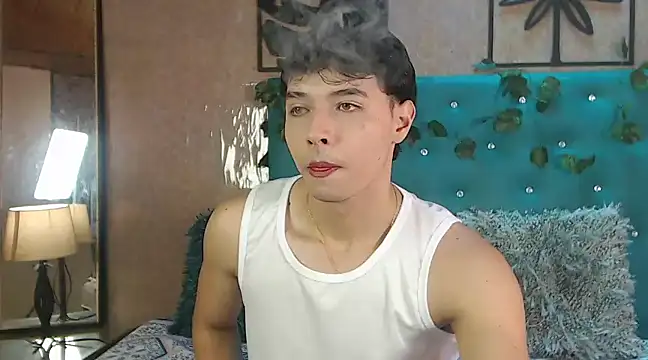 LiamAndrewzz online show from 02/25/25, 06:42