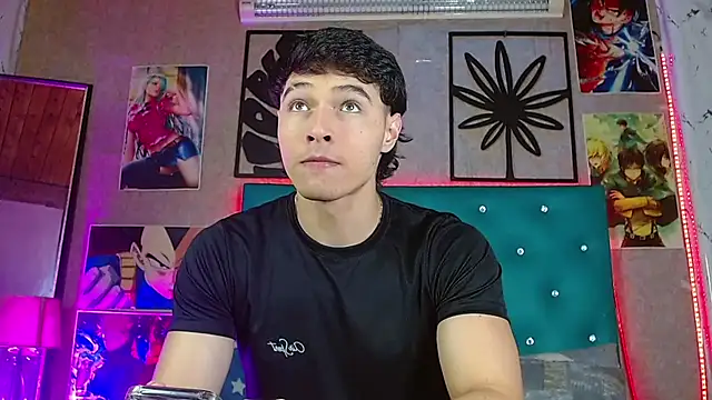 LiamAndrewzz online show from 04/12/26, 04:17