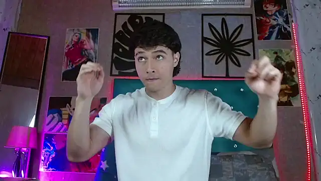 LiamAndrewzz online show from 04/19/26, 04:01