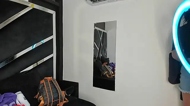 Rubyxht online show from 12/21/25, 12:34