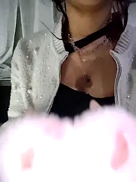 ElaRuil69 online show from 11/14/25, 03:49