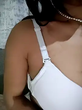 ElaRuil69 online show from 02/07/26, 02:26