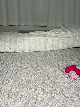 skybeatrice7 online show from 03/12/25, 09:03