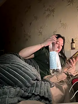 Naughtbaby 2025 online show from 09/27/25, 01:43