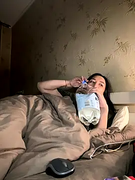 Naughtbaby 2025 online show from 10/30/25, 02:02