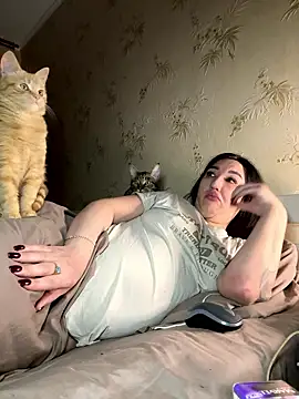 Naughtbaby 2025 online show from 01/05/26, 11:52