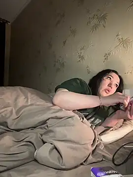 Naughtbaby 2025 online show from 03/02/26, 11:55