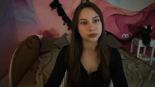 Snapshot of PaigePrado chatting on 10/31/25, 01:45 PaigePrado online show from 10/31/25, 01:45