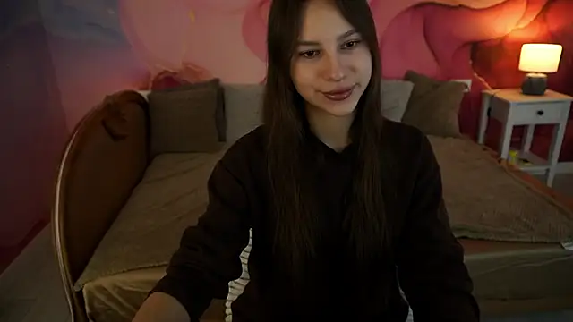 Snapshot of PaigePrado chatting on 11/04/25, 06:34 PaigePrado online show from 11/04/25, 06:34