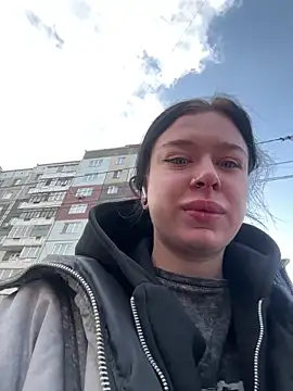 AlishaPrettyBlade online show from 02/11/26, 07:35