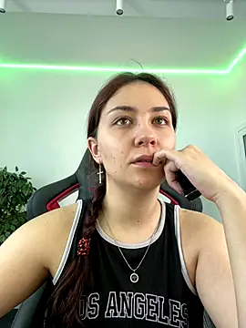 AshleySkott  online show from 09/12/25, 07:52