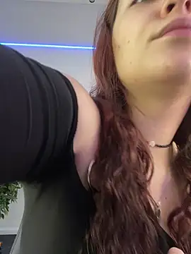 AshleySkott  online show from 10/25/25, 08:33