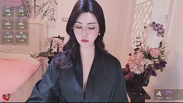 Tingdie online show from 10/22/25, 01:17