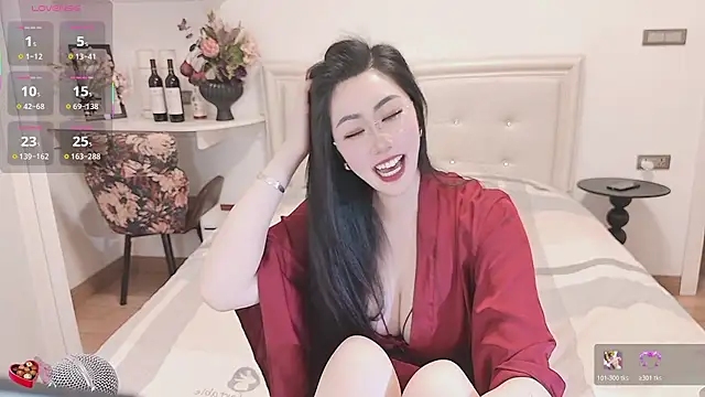 Snapshot of Tingdie chatting on 04/23/26, 01:24 Tingdie online show from 04/23/26, 01:24