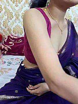 RealcoupleP online show from 09/15/25, 05:13