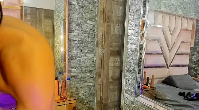 Danny Luxx online show from 03/05/25, 07:17