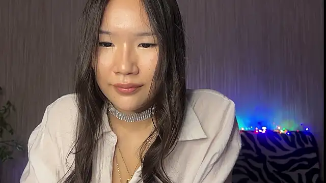 Asian Vi online show from 03/09/25, 02:21