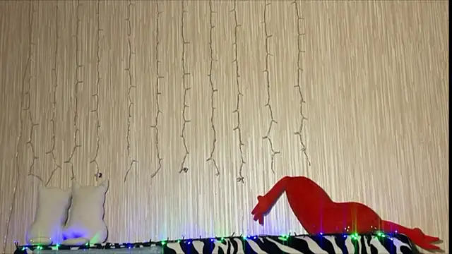 Asian Vi online show from 03/17/25, 12:35