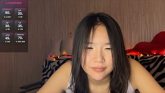 Asian Vi online show from 03/19/25, 10:11