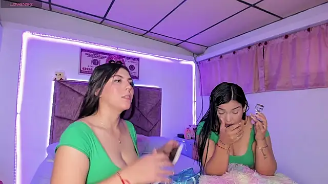 Cristal Smith20 online show from 12/02/25, 10:05