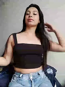 Snapshot of Nat_XxX chatting on 02/28/25, 08:18 Nat XxX online show from 02/28/25, 08:18