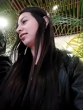 Snapshot of Nat_XxX chatting on 03/11/25, 10:42 Nat XxX online show from 03/11/25, 10:42