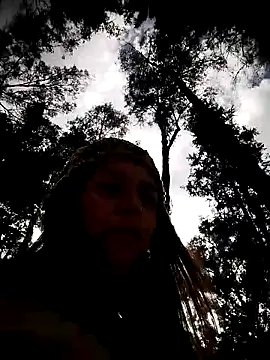 Snapshot of Nat_XxX chatting on 09/26/25, 07:29 Nat XxX online show from 09/26/25, 07:29