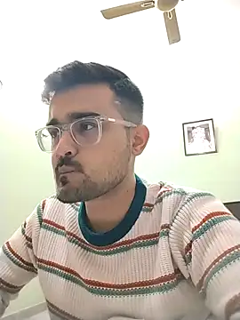 hornypurush online show from 12/19/25, 09:49