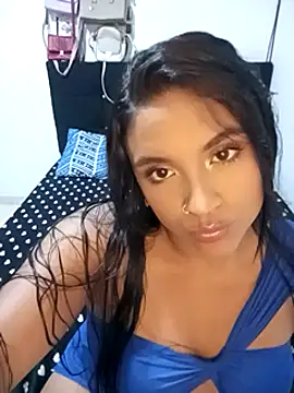 victoria roussee online show from 02/22/25, 10:52