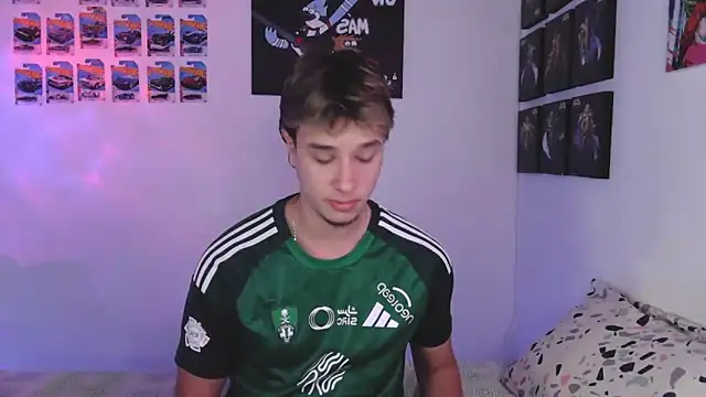 jack walker190 online show from 12/17/25, 08:37