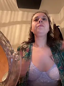 Snapshot of Rosiee69_ chatting on 03/11/25, 10:18 Rosiee69  online show from 03/11/25, 10:18