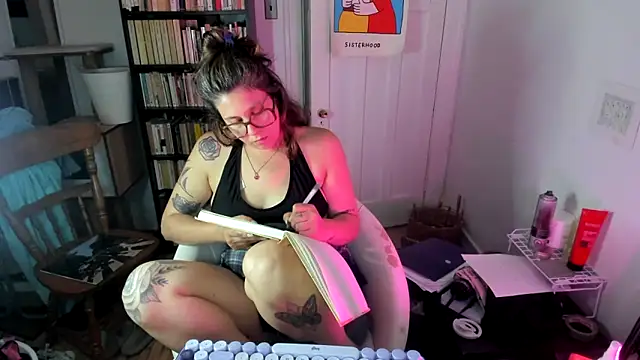 Snapshot of Rosiee69_ chatting on 09/17/25, 07:15 Rosiee69  online show from 09/17/25, 07:15