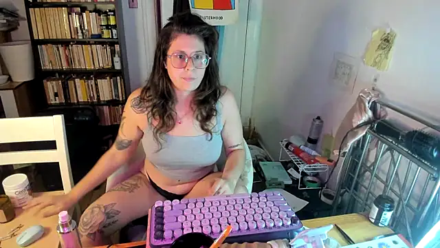 Rosiee69  online show from 11/13/25, 09:25