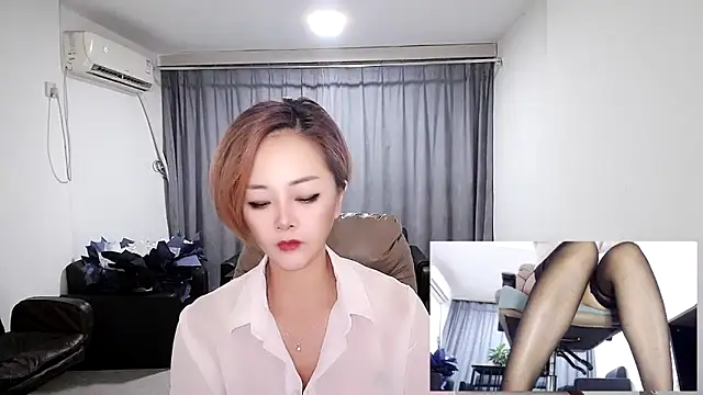 beira-01 online show from 10/10/25, 02:49