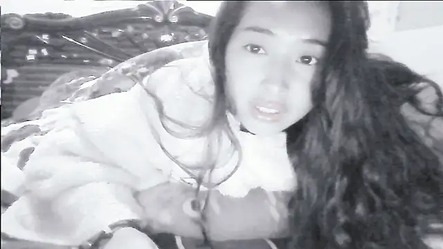 hebe-02 online show from 03/21/25, 03:35