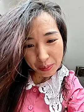 hebe-02 online show from 09/09/25, 01:38