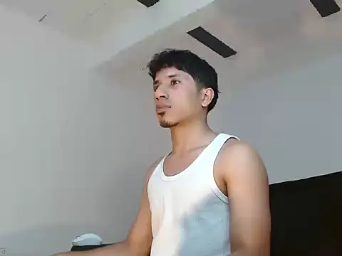 AngelHil online show from 12/14/25, 01:44