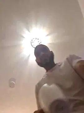 Snapshot of Mrnutella chatting on 02/27/25, 11:37 Mrnutella online show from 02/27/25, 11:37