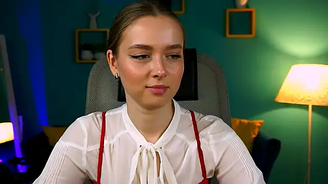 JenniferGraces online show from 03/15/25, 04:32