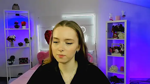 JenniferGraces online show from 03/21/25, 10:39