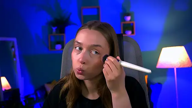 JenniferGraces online show from 09/16/25, 12:11