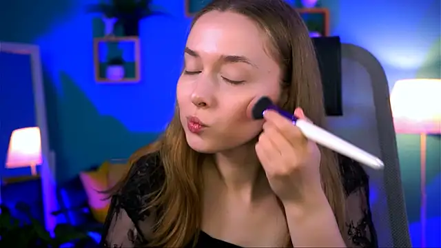 JenniferGraces online show from 09/18/25, 08:33