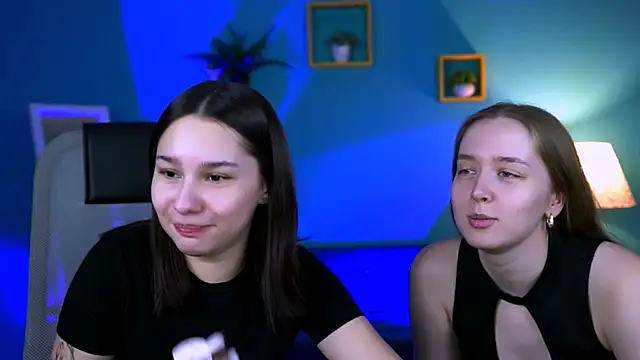 JenniferGraces online show from 10/10/25, 06:29