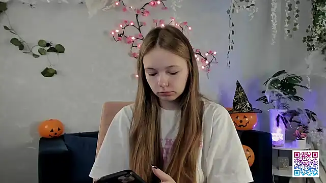 boozekirs  online show from 10/31/25, 01:50