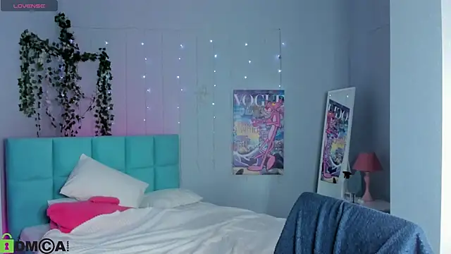 boozekirs  online show from 03/24/26, 03:00