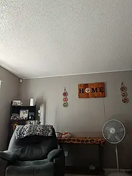 HTXBELLE online show from 11/09/25, 08:07