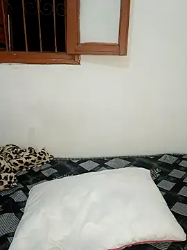 Louli ta online show from 09/17/25, 08:54