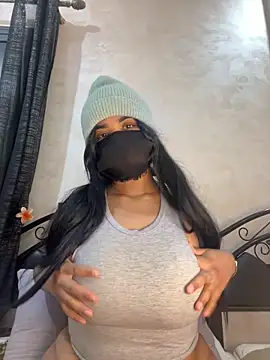 Louli ta online show from 02/27/26, 09:15