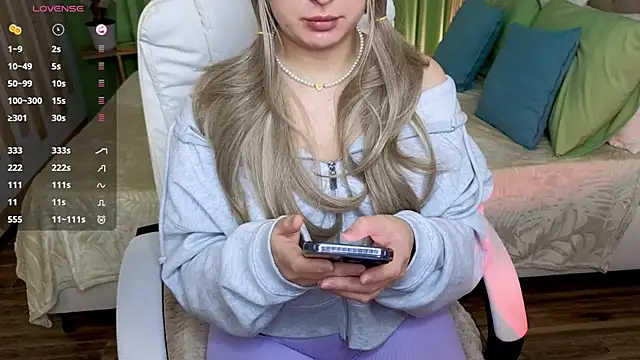 baby debbie online show from 02/20/25, 06:35