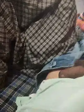 indian couple4 online show from 11/25/25, 08:14